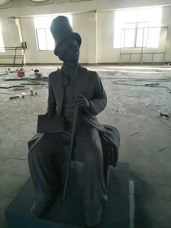 湖北聚脲噴涂機(jī)雕塑防腐選擇液壓H5600型(圖1) 湖北聚脲噴涂機(jī)雕塑防腐選擇液壓H5600型