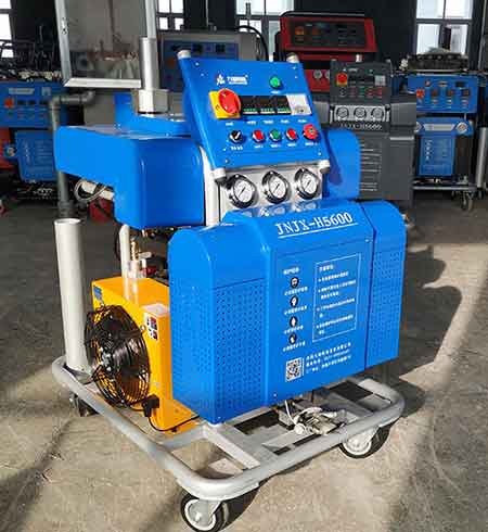 聚脲噴涂機(jī)價(jià)格(圖1) H5600聚脲噴涂機(jī)