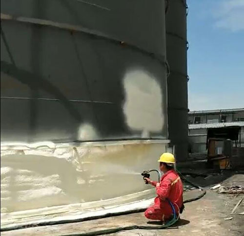 糧倉(cāng)聚氨酯保溫專用噴涂機(jī)(圖2) 糧倉(cāng)聚氨酯保溫噴涂案例